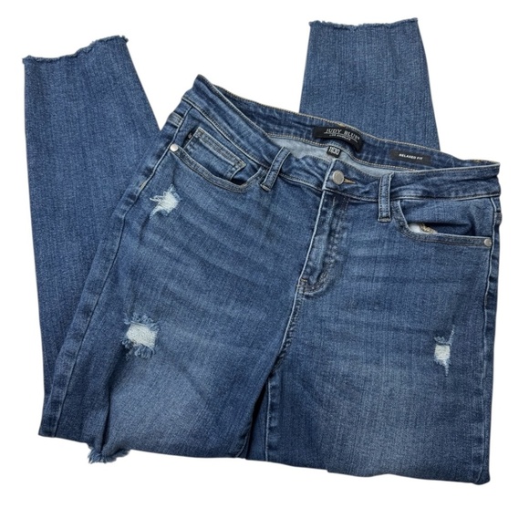 Judy Blue Mid Rise Vintage Relaxed Fit Cropped Distressed Raw Hem Jeans 11/30 - Picture 3 of 16